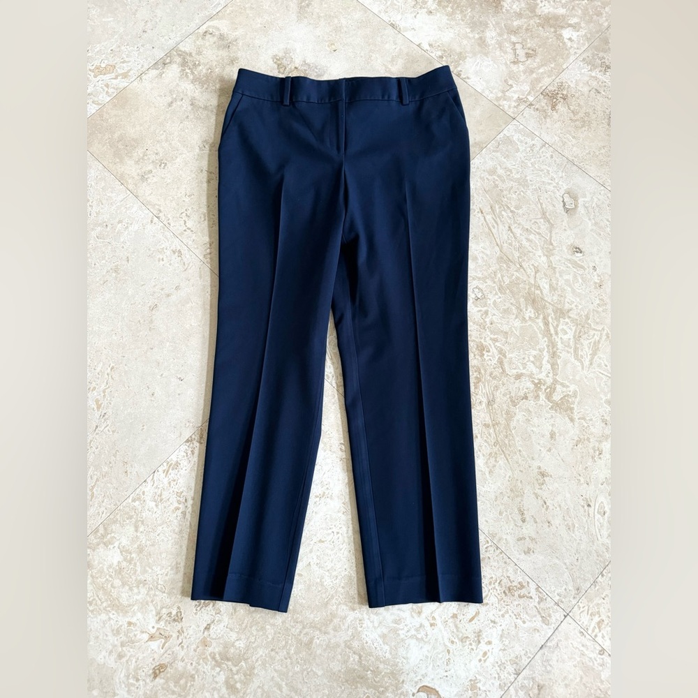 NWOT Ann Taylor "Curvy" Navy Slacks